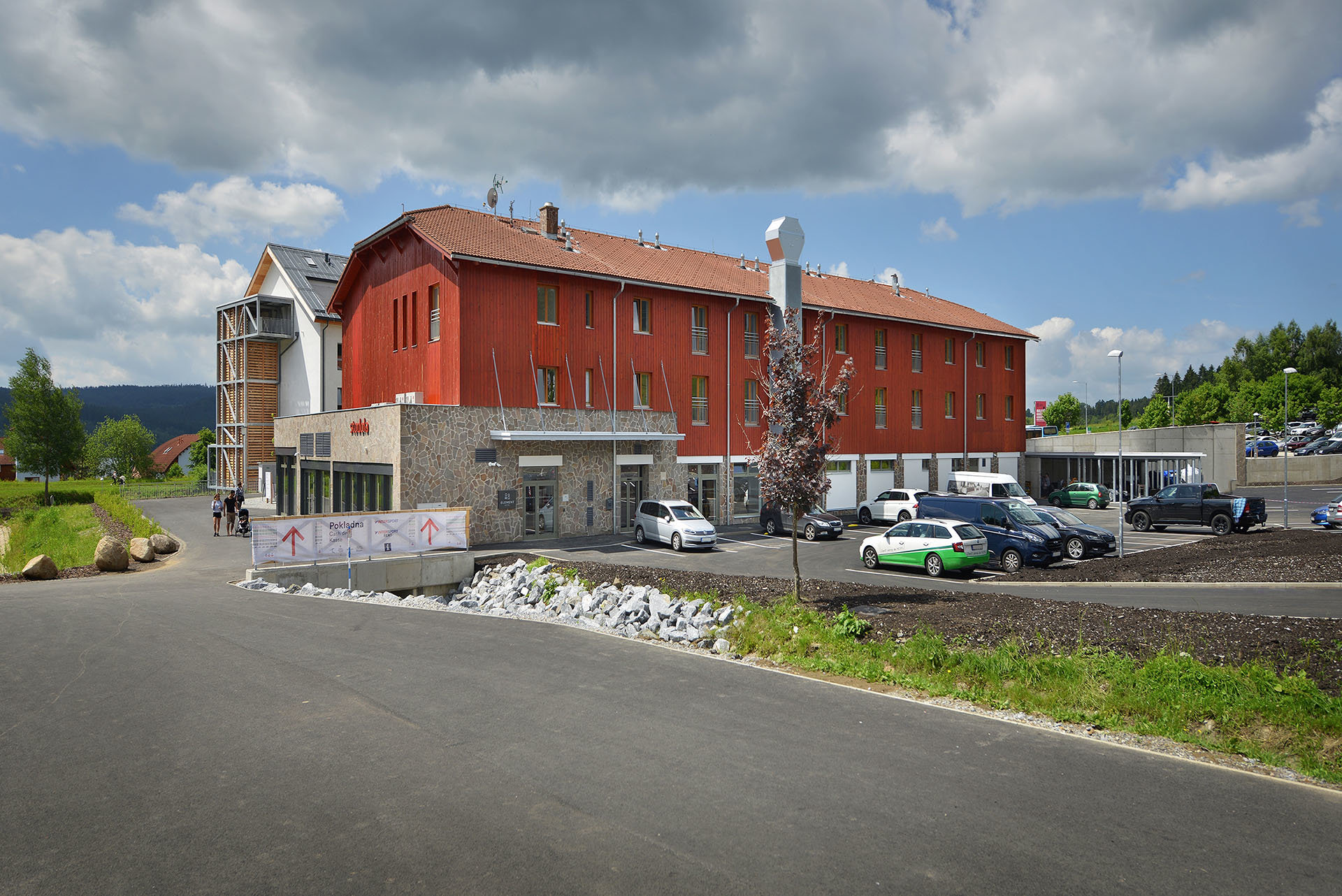 Lipno nad Vltavou – Hotel Element a Chata Lanovka  - Hochbau