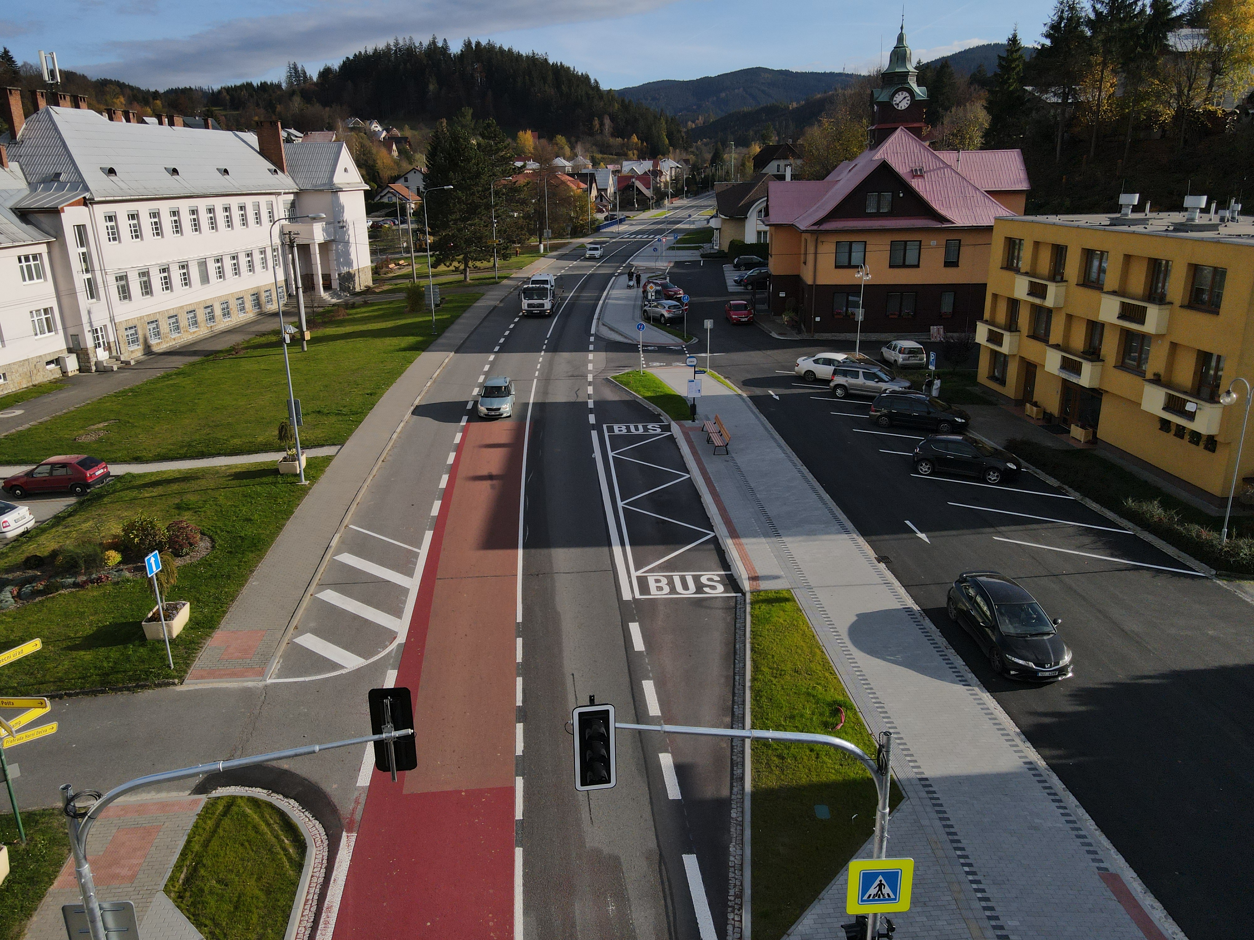 Horní Bečva – výstavba cyklostezky centrem obce - Straßen- und Brückenbau