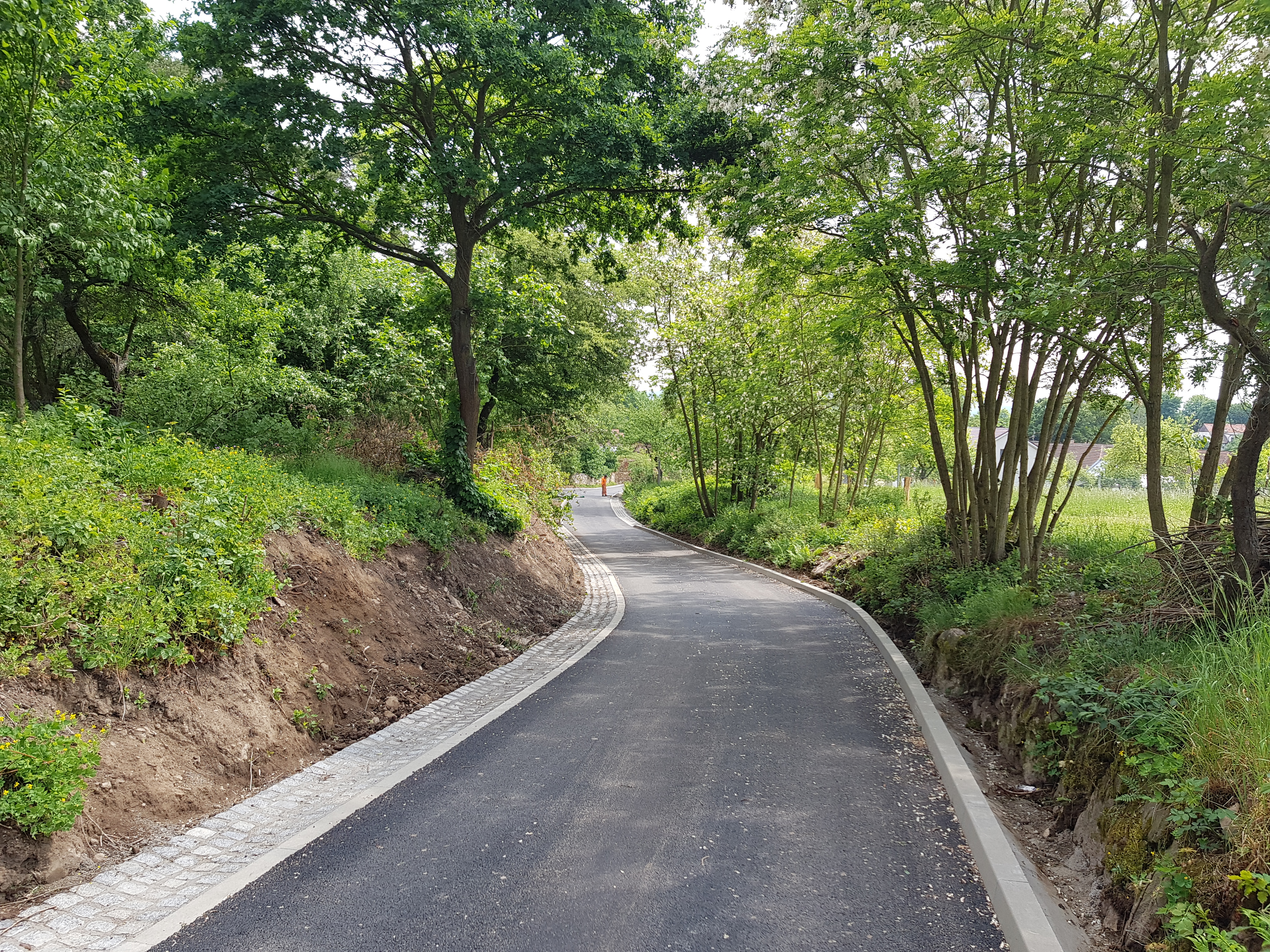 Písek – rekonstrukce ul. K Vápenici            - Straßen- und Brückenbau