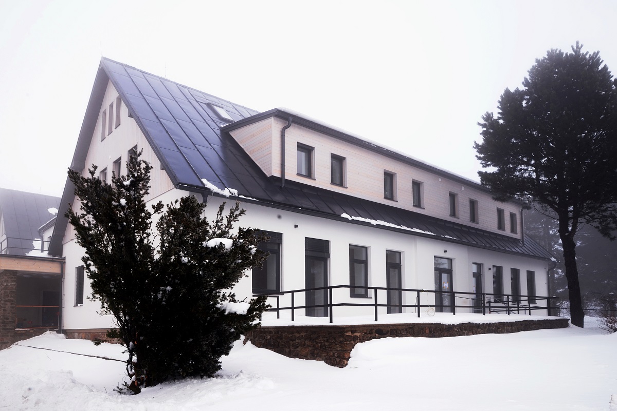 Studnice u Rokytna – rekonstrukce apartmánového domu - Hochbau