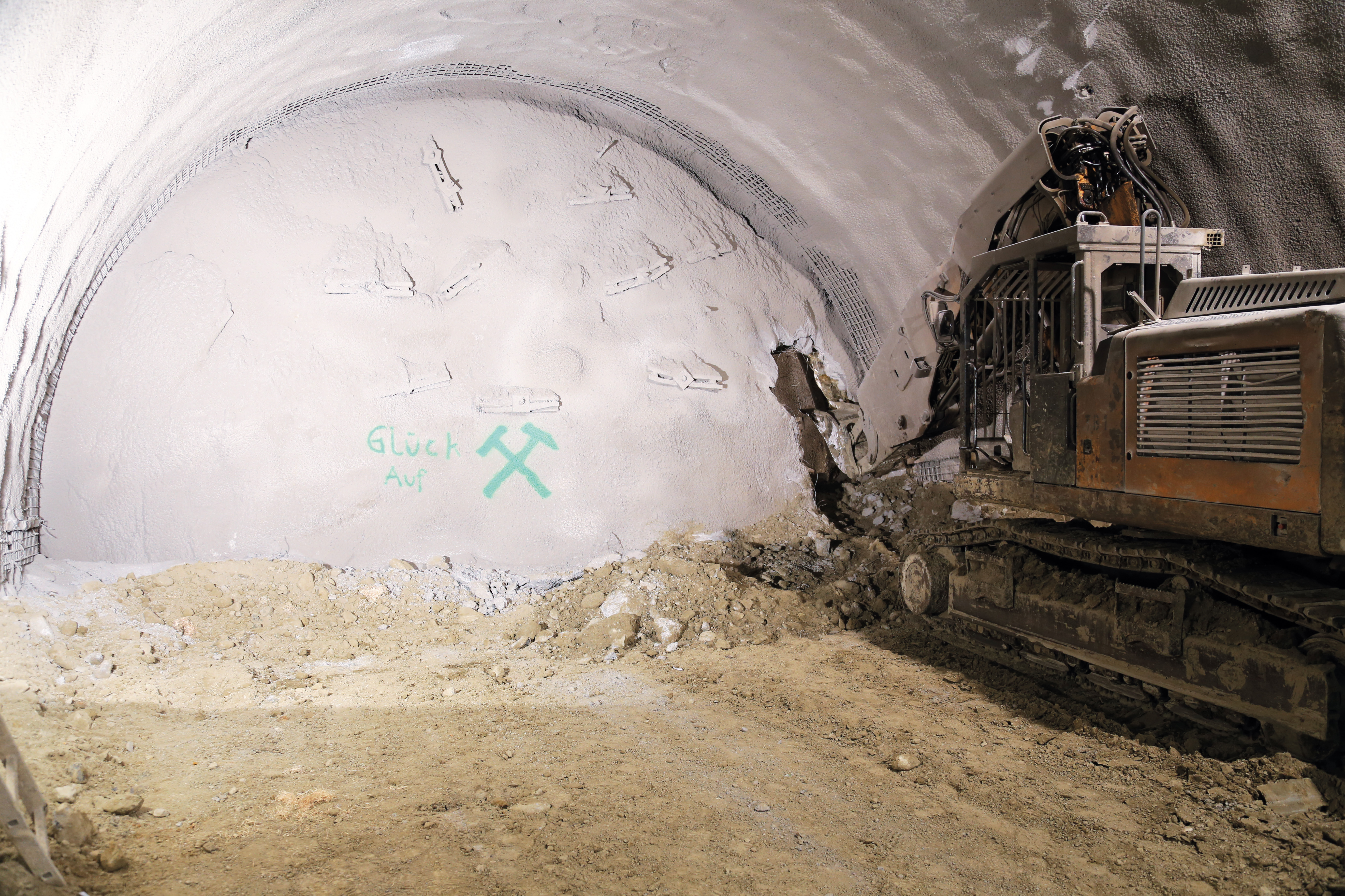 Zweiter Tunneldurchschlag in Rudersdorf - AT