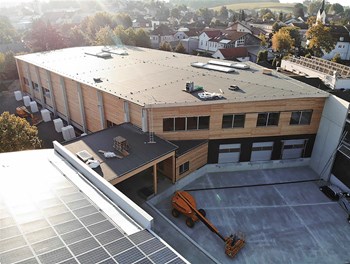 Nachhaltige Industriebauten mit Köpfchen - AT