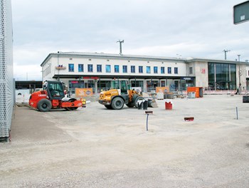 Neuer Bahnhofsvorplatz in Rosenheim - AT