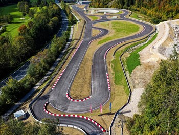 Nachhaltige Fahrsicherheit - AT