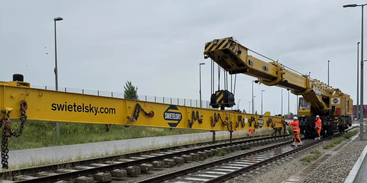 260601 Kranbahnschienenverlegung Güterzentrum AT (C)SWIETELSKY (11)