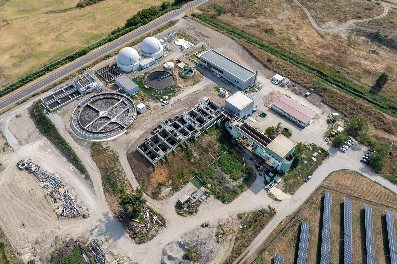 HD 240812 EM 0970 HD 240812 EM 0970