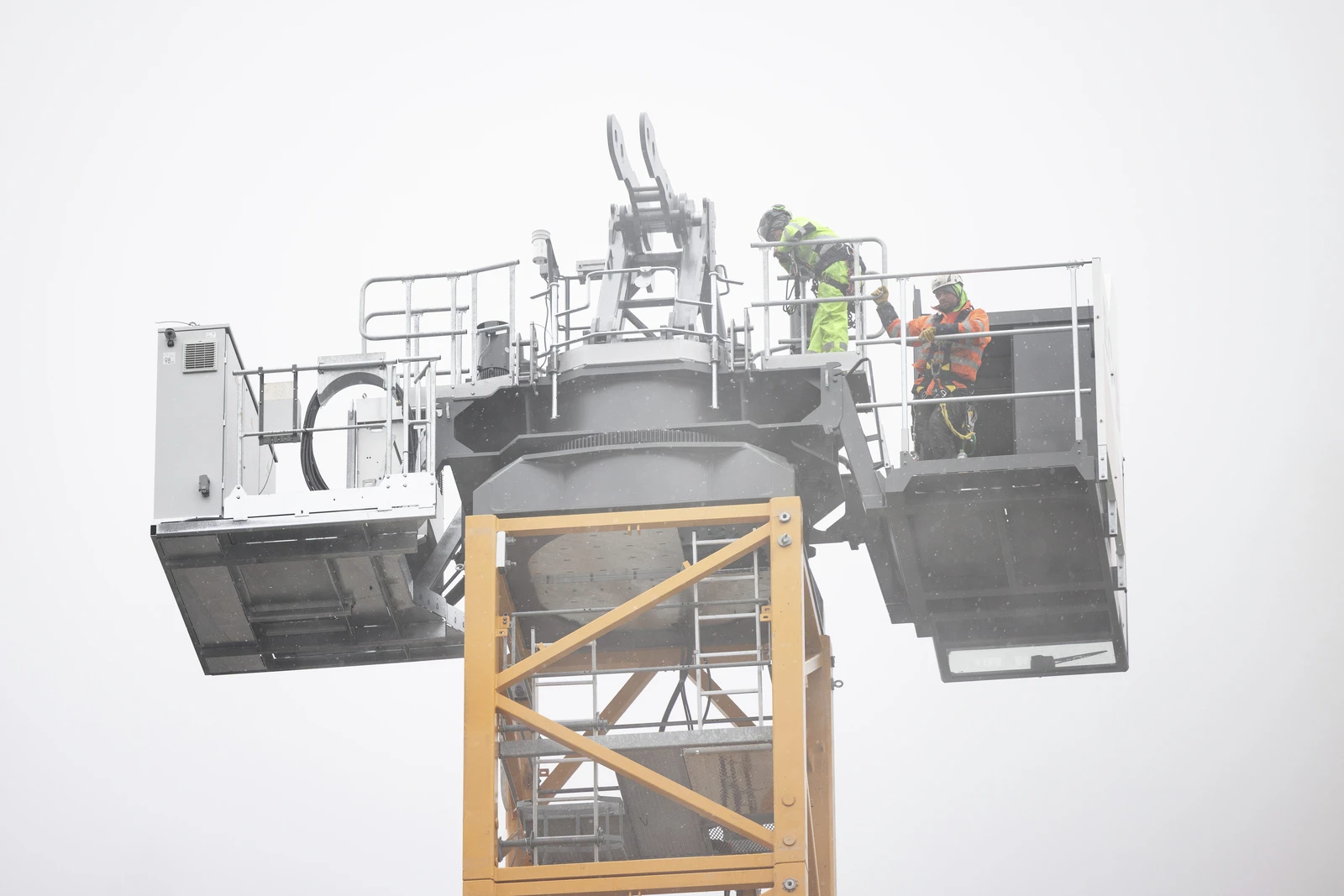 251006 Erhöhung Talsperre Limberg © Liebherr 1