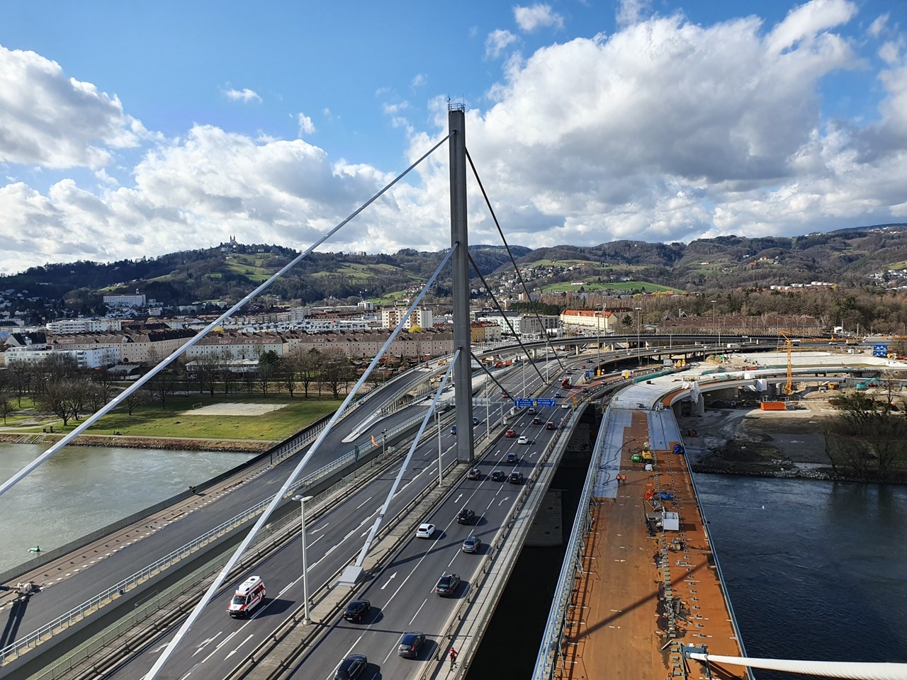 Linz A7 Bypassbrücken  - Straßen- und Brückenbau Linz A7 Bypassbrücken  - Straßen- und Brückenbau