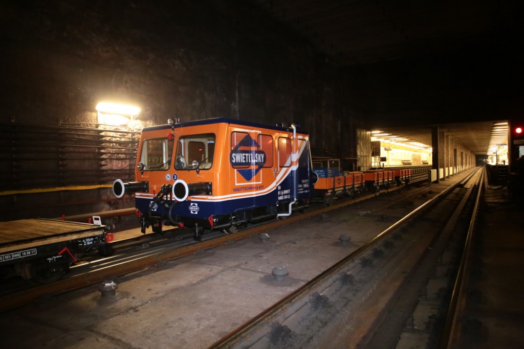 Budapesti M3 metróvonal rekonstrukciója - Bahnbau