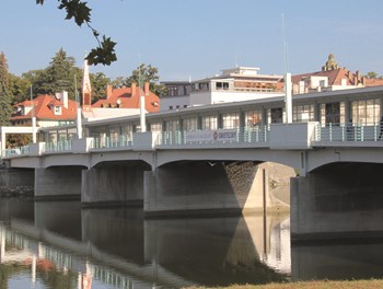Renovierung der Kolonnadenbrücke in Piešt’any - AT