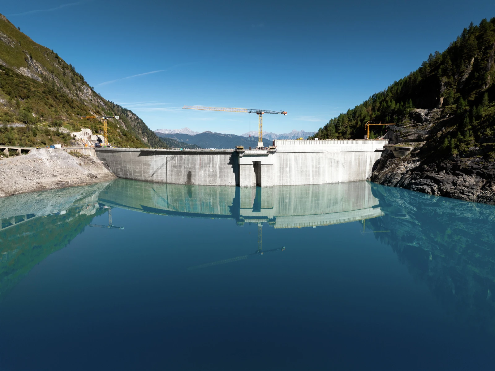 251006 Erhöhung Talsperre Limberg © Liebherr 13