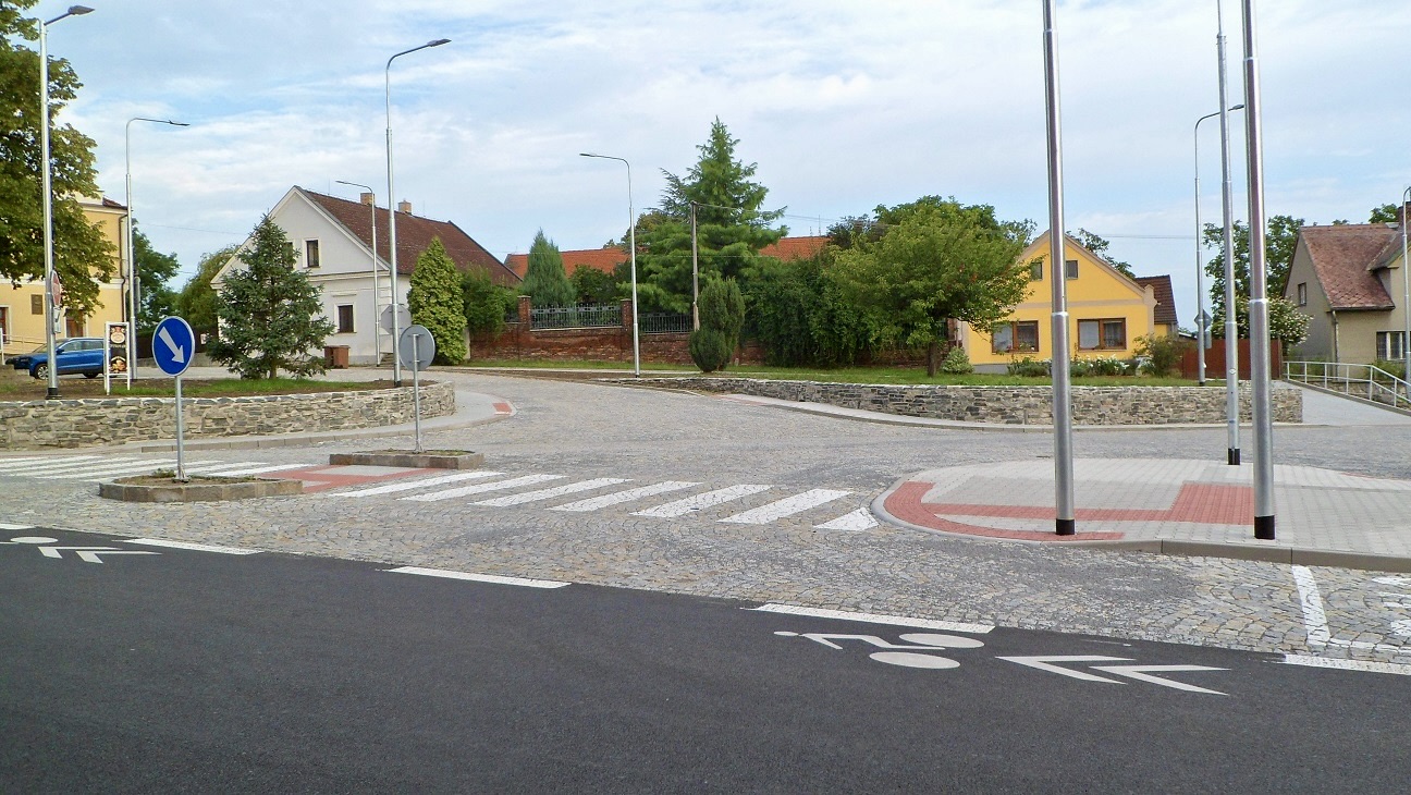 Silnice III/3275, Starý Kolín - Straßen- und Brückenbau