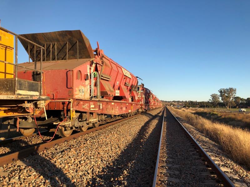 ARTC Hunter Valley Ballast Cleaning - Bahnbau