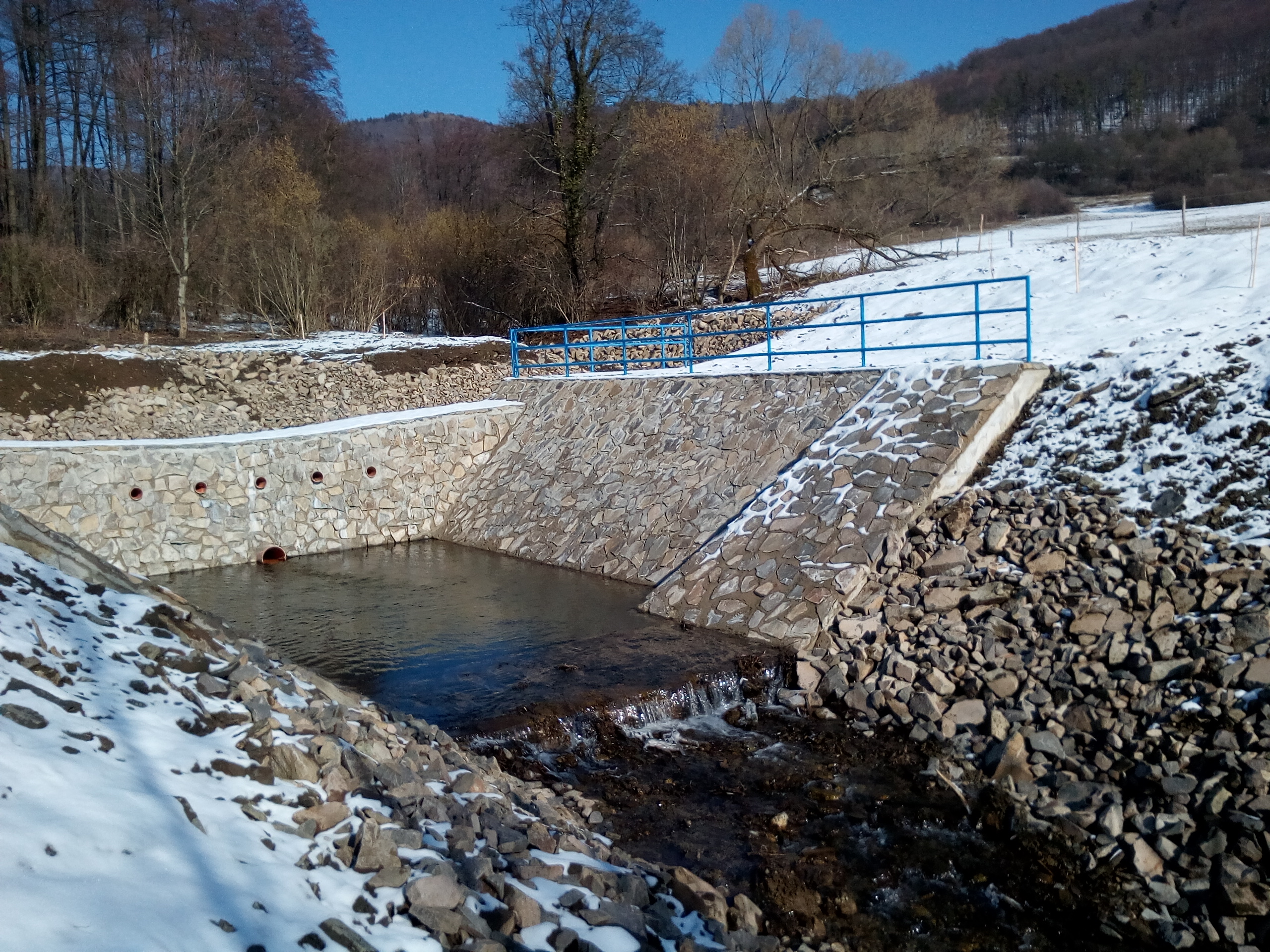 Opatrenie na prítokoch Handlovky – potok Horeňovo - Tiefbau
