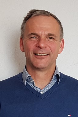 Prok. Stephan Kratzer 