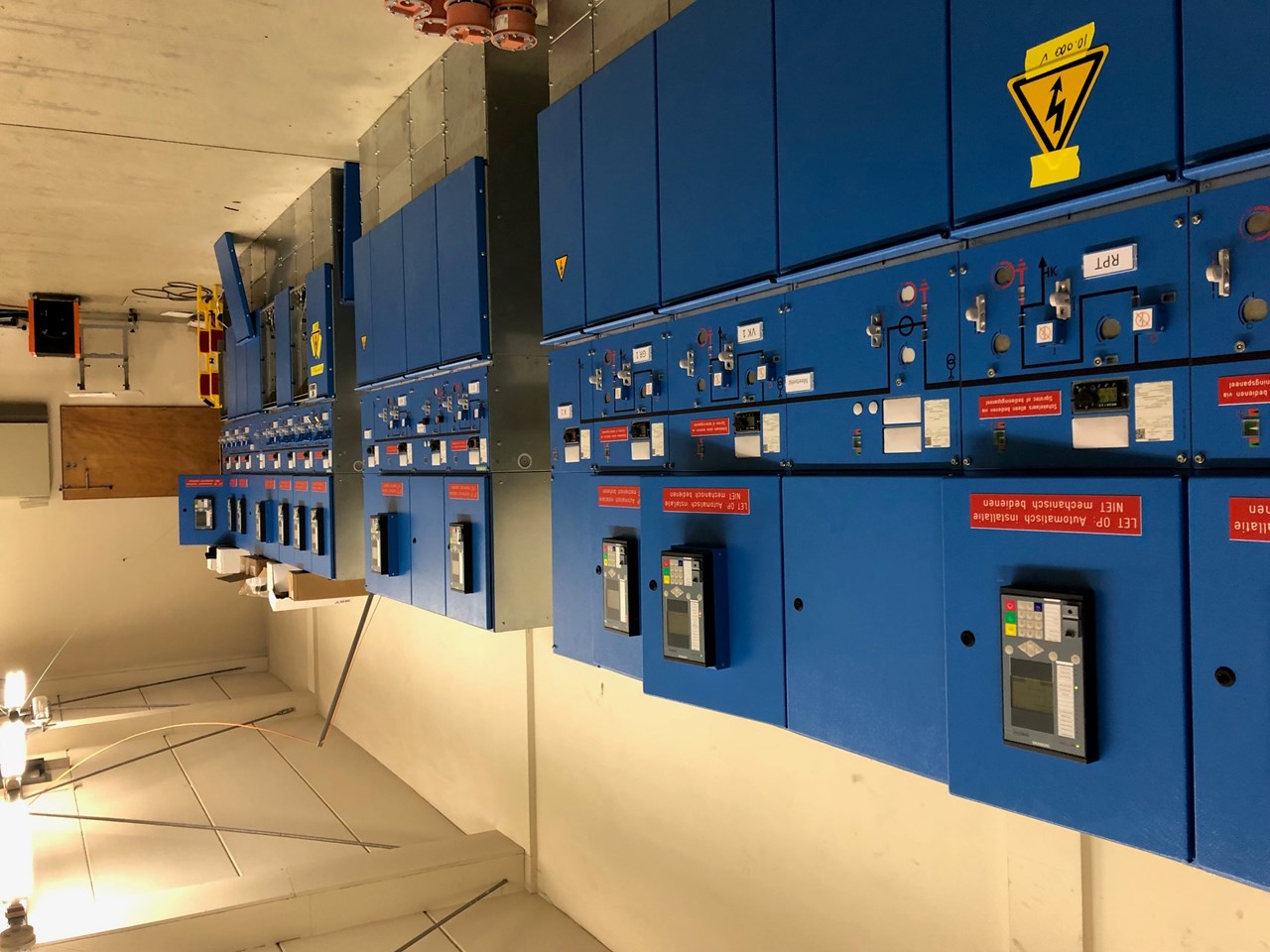 Hochspannungsinstallation Hochspannungsinstallation
