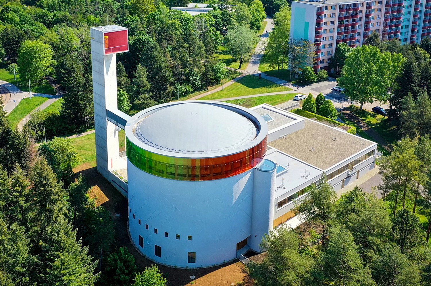 Brno-Lesná – přístavba Duchovního centra (kostel a věž) - Hochbau