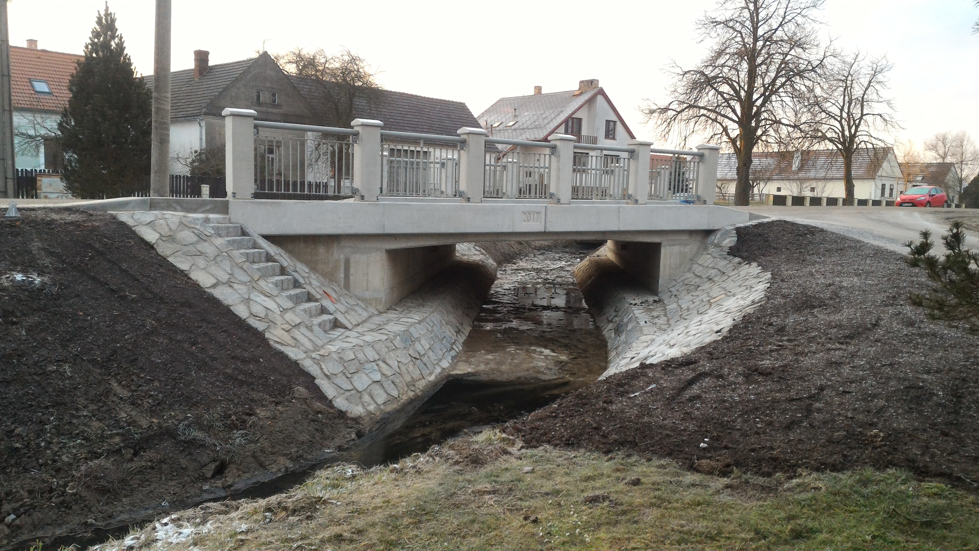 Mažice – rekonstrukce mostů na území obce - Straßen- und Brückenbau